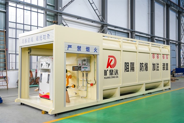 Dobbel dispenser mobil fyllestasjon for bensin